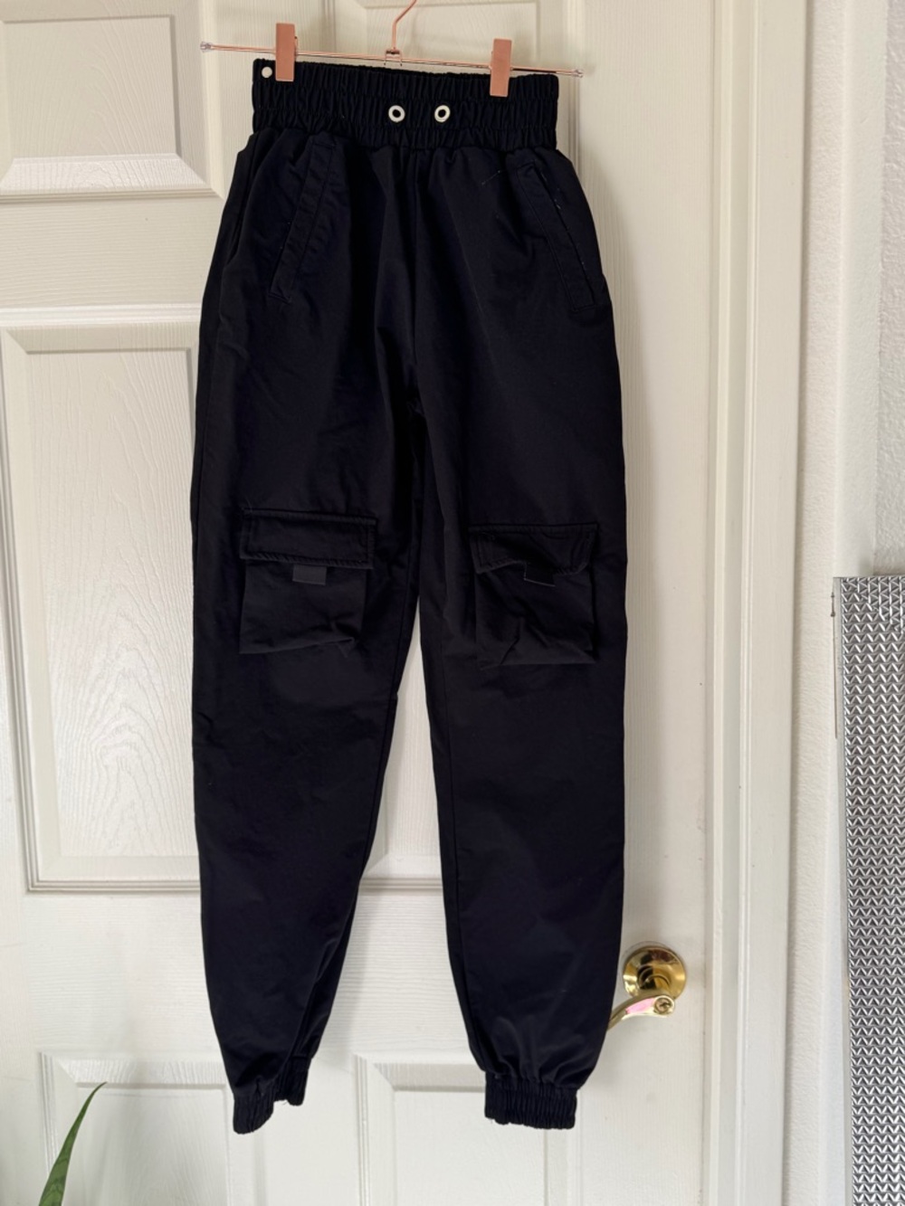 Maniere De Voir Black Women's Cargo Jogger Pants